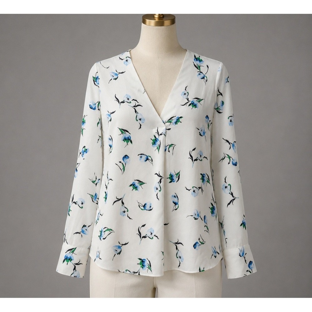 Banana Republic Womens XS White Blue Floral V-Neck Long Sleeve Blouse Top